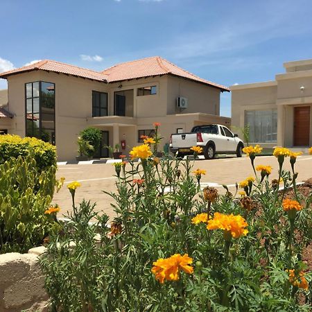 Hill View Inn Serowe Kültér fotó