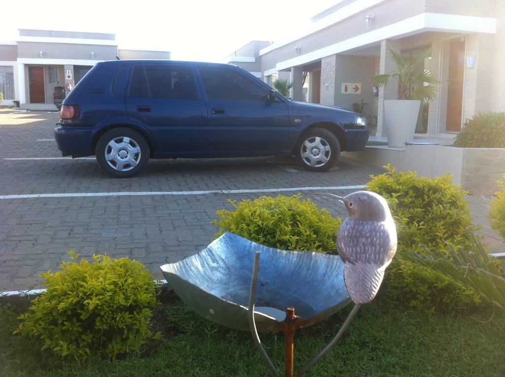 Hill View Inn Serowe Kültér fotó